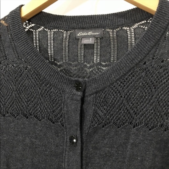 EDDIE Bauer grey cardigan with crochet shoulder detail size small - Picture 4 of 5
